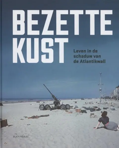 Omslag van Bezette kust